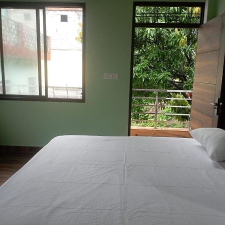 Crescent Moon Homestay Rishikesh Exterior photo