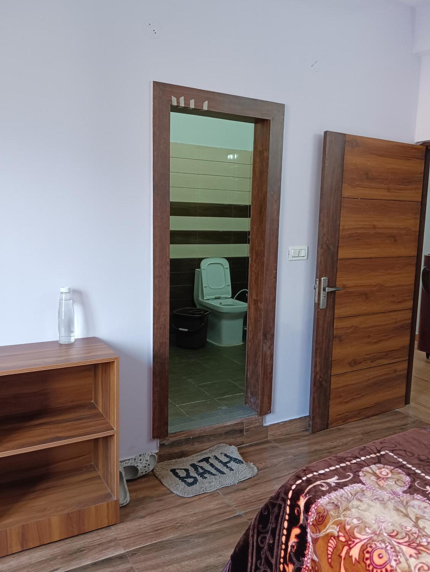 Crescent Moon Homestay Rishikesh Exterior photo